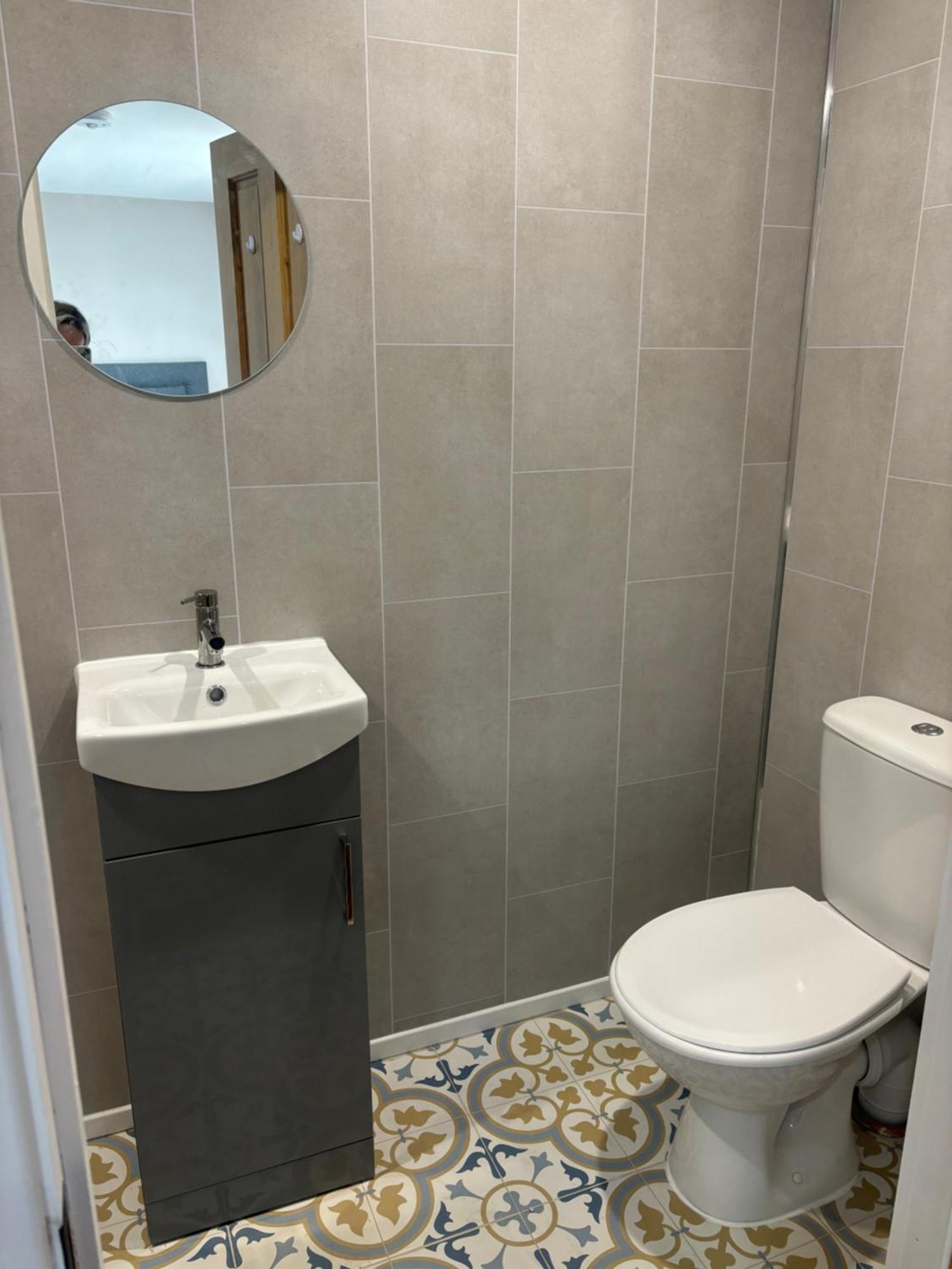 Private Detached Small Bedroom And Bathroom Only- This Is Not An Apartment Butlersbridge 外观 照片